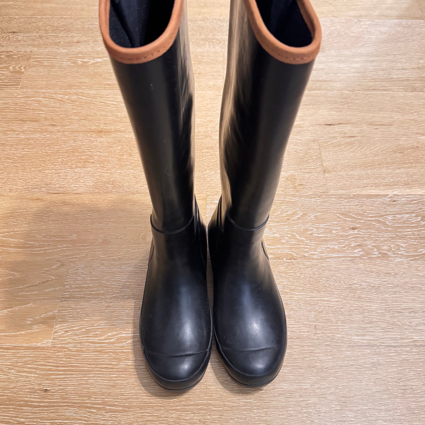 Black Rain Boots